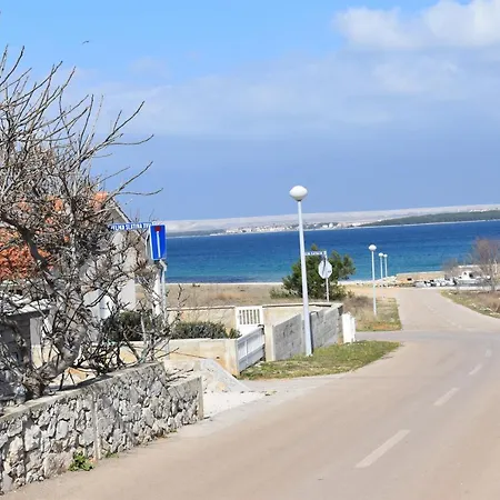 House Matej Holiday home Vir